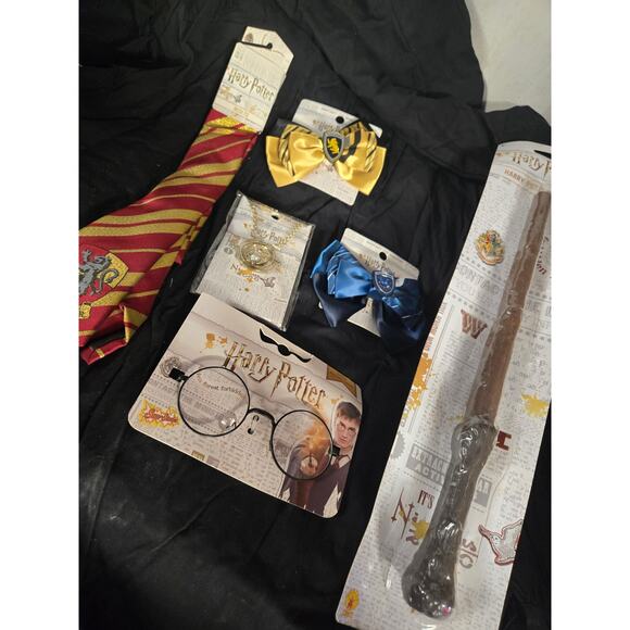 Harry Potter Accessory Kit - Picture 1 of 4